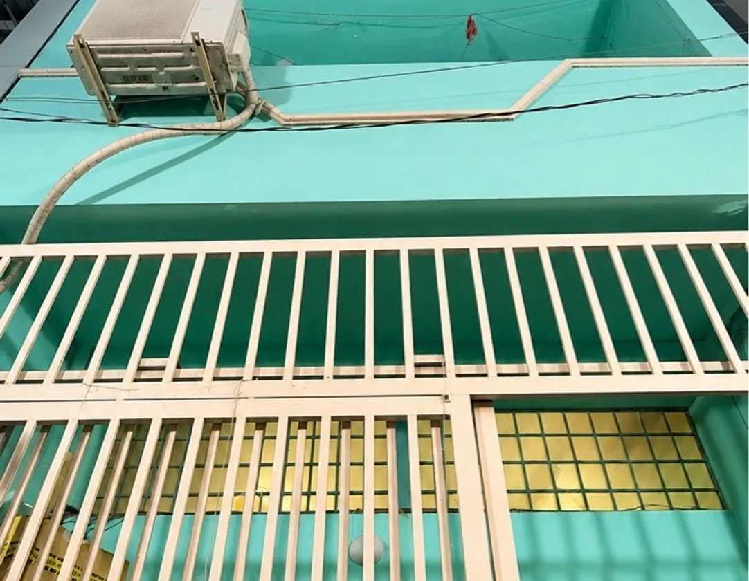 Nhà 2 tầng 34m2 giá 2.8 tỷ, gần chợ Bà Hom, sổ hồng chính chủ... Bán nhà riêng tại Tân Tạo, Hồ Chí Minh 01