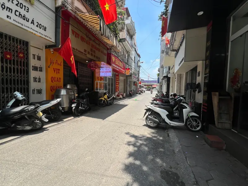 Cơ hội sở hữu nhà mặt phố hiếm có tại Hoàng Quý với vị trí đắc địa... Bán nhà mặt phố tại Lê Chân, Hải Phòng 01