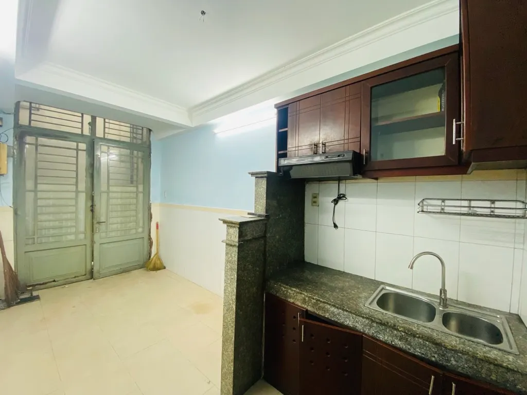 Nhà đẹp 5 tầng Phường Nhiêu Lộc, giá siêu tốt giảm ngay 400 triệu... Bán nhà riêng tại Nhiêu Lộc, Hồ Chí Minh 01