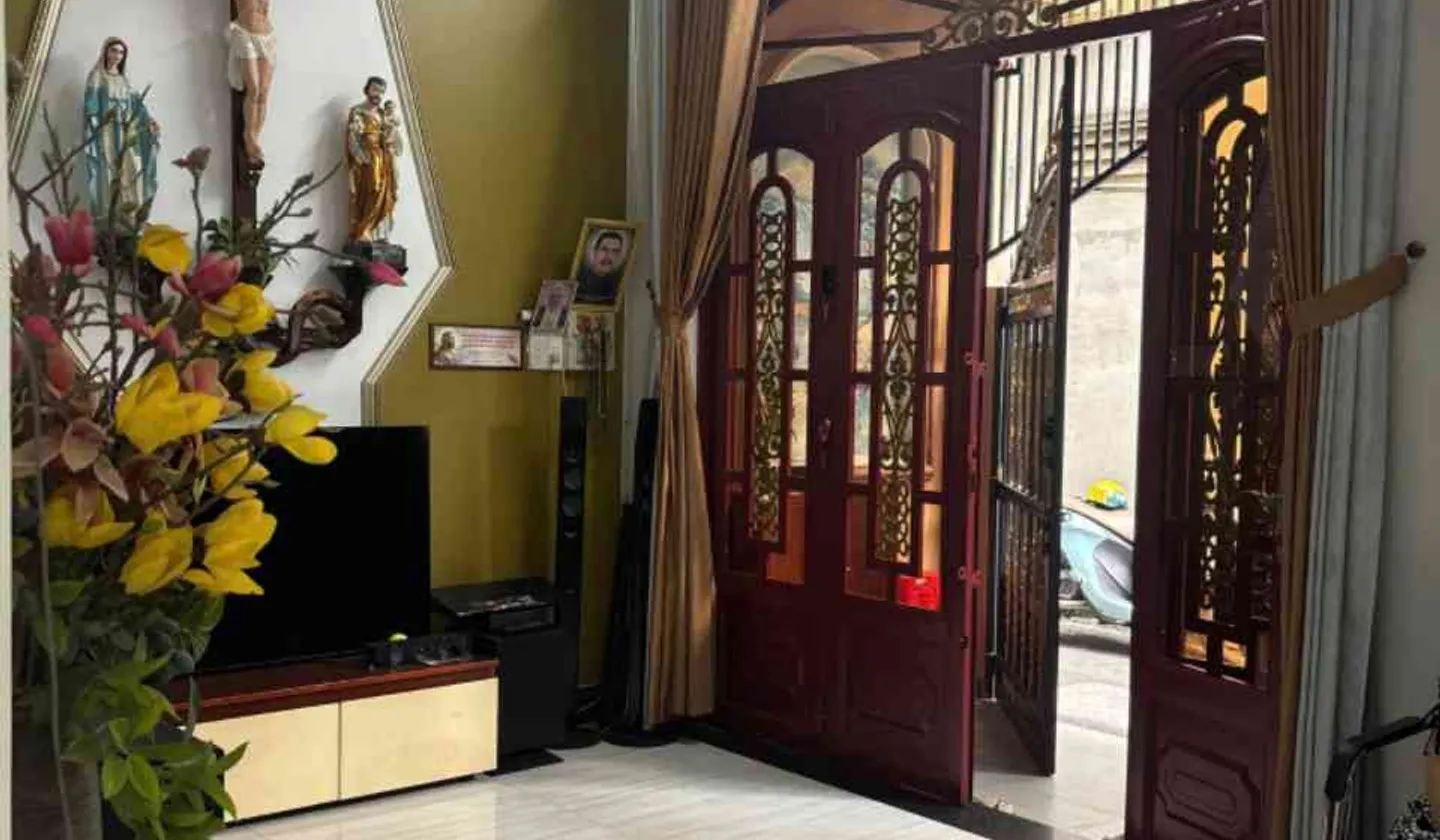 🔥 CHỦ GẤP BÁN GIẢM MẠNH 🔥
👉 GIÁ CHỈ HƠN 5 TỶ... Bán nhà riêng tại Thủ Đức, Hồ Chí Minh 01
