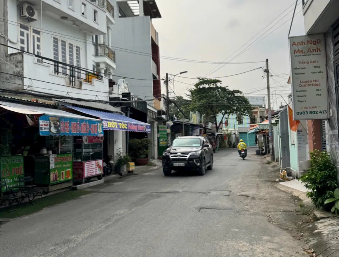 MẶT TIỀN NGAY TÔ KÝ/ Q12 | 184M² | 6PN | 3 PHÒNG CHO THUÊ | ĐẤT NỞ HẬU | 8 TỶ... Bán nhà riêng tại Trung Mỹ Tây, Hồ Chí Minh 01