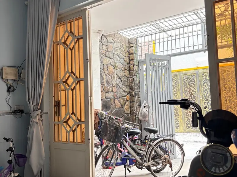 Nhà 2 tầng hẻm xe hơi, sổ vuông, yên tĩnh... Bán nhà riêng tại An Hội Tây, Hồ Chí Minh 01