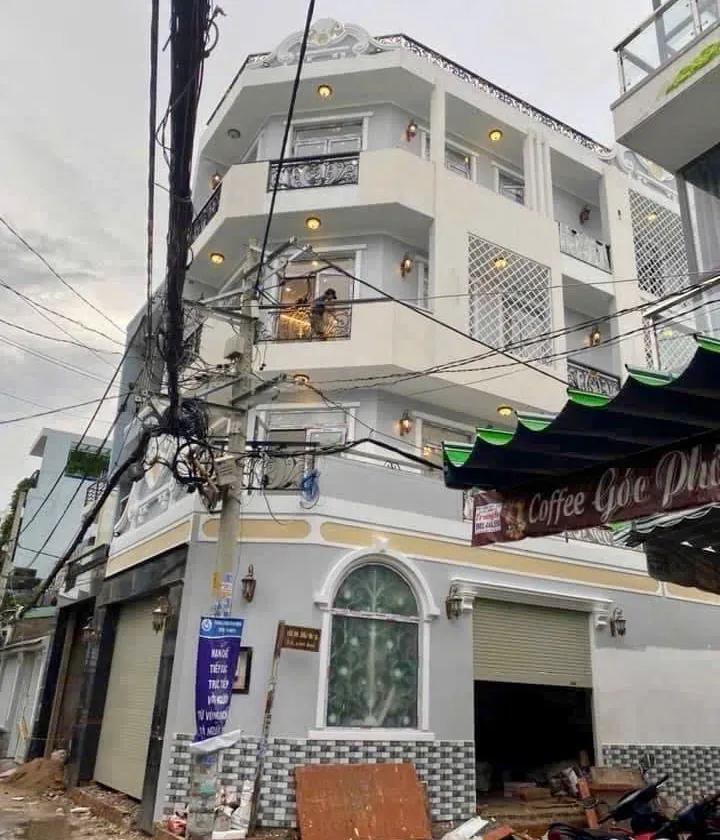 Siêu phẩm căn góc 2 mặt tiền Đường xe tải nguyễn triệu luật... Bán nhà riêng tại Bình Tân, Hồ Chí Minh 01
