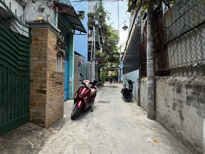 Nhà Phan Văn Trị 2PN, hẻm ô tô, giá hấp dẫn... Bán nhà riêng tại Bình Lợi Trung, Hồ Chí Minh 01
