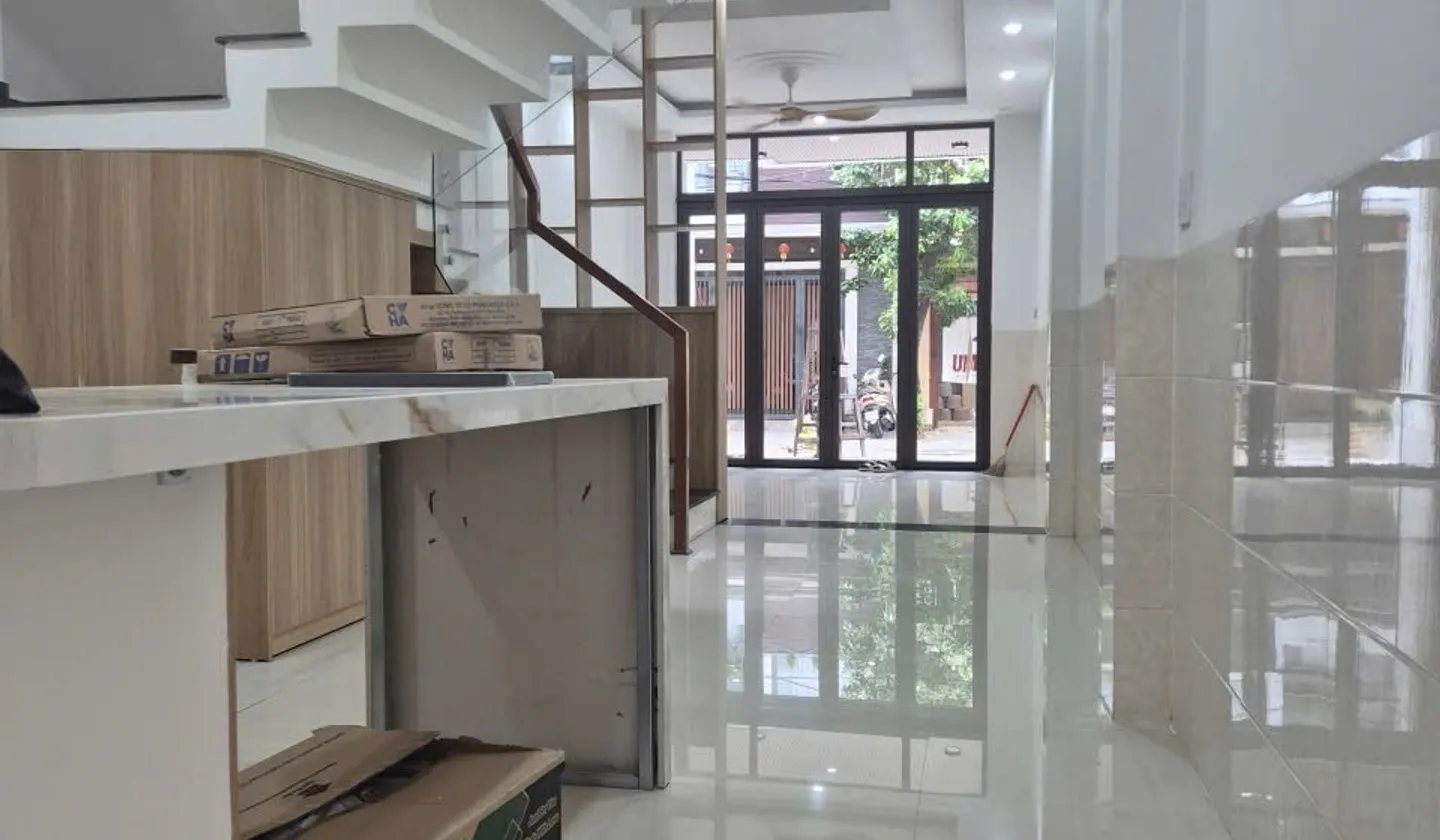 Bán nhà hiếm giá rẻ mặt phố Tôn Thất Thiệp, phường Ngũ Hành Sơn, Đà Nẵng, Giá: 11,4 tỷ... Bán nhà mặt phố tại Ngũ Hành Sơn, Đà Nẵng 01