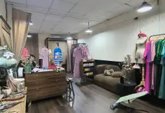 Bán nhà 2 tầng hẻm thông mặt tiền rộng tại Quận 3 diện tích 60m²... Bán nhà riêng tại Phú Nhuận, Hồ Chí Minh 01