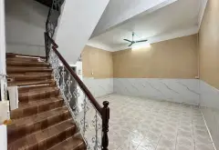 Bán nhà 2 tầng tại phường Việt Hưng, mặt tiền rộng, ô tô tránh... Bán nhà riêng tại Việt Hưng, Hà Nội 07