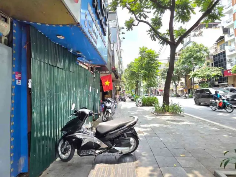 Nhà mặt phố Huế vị trí đắc địa, hiếm có khó tìm, giá cực tốt... Bán nhà mặt phố tại Cửa Nam, Hà Nội 01