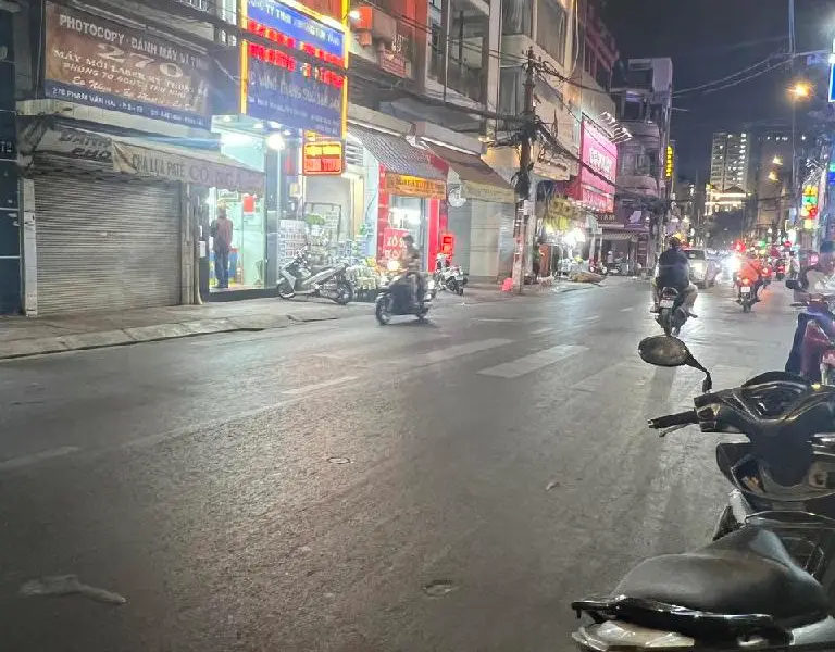 Nhà mặt phố 3 tầng mặt tiền 2.5m tại Phường 5 Tân Bình giá 7.6 tỷ... Bán nhà mặt phố tại Tân Sơn Nhất, Hồ Chí Minh 01