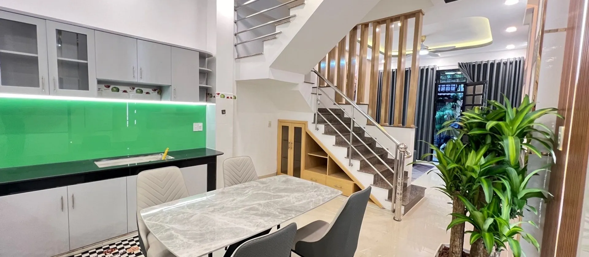 Bán nhà riêng 3 tầng tại phường Âu Dương Lân, diện tích 49.8m2, pháp lý đầy đủ... Bán nhà riêng tại Chánh Hưng, Hồ Chí Minh 01