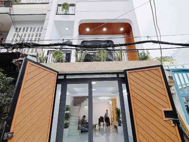 Nhà 4PN sang trọng giữa lòng Phường Tân Thuận, Quận 7... Bán nhà riêng tại Tân Thuận, Hồ Chí Minh 01