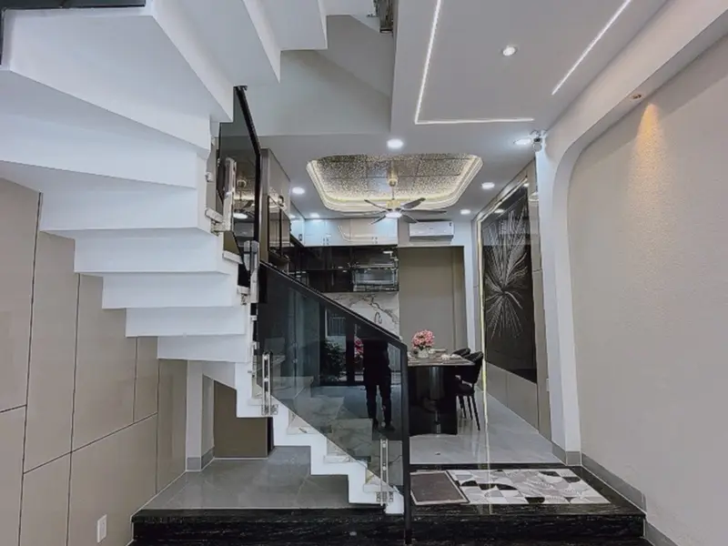Bán nhà khu phố Nhật giáp Q1 - 4 tầng có thang máy trong nhà... Bán nhà riêng tại Thạnh Mỹ Tây, Hồ Chí Minh 01