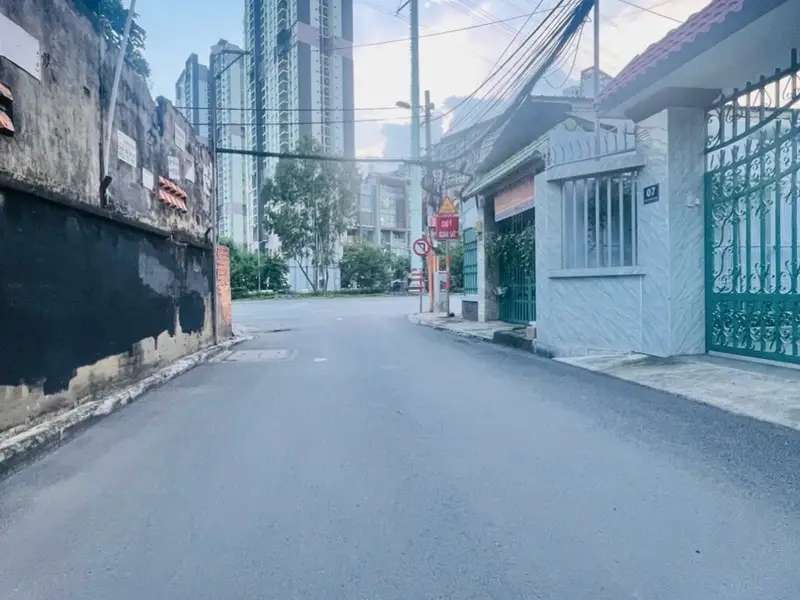 Nhà mặt phố 4 tầng, 8PN, diện tích 126.5m2 tại Quận 2 - LH: 0918604219 C.Loan... Bán nhà mặt phố tại Cát Lái, Hồ Chí Minh 01