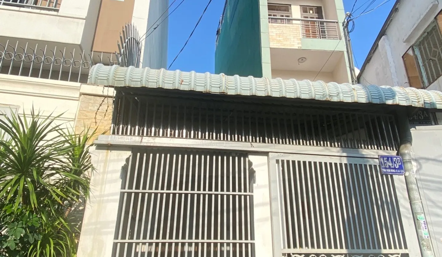 Nhà cấp 4 rộng 45m2 hướng Đông tại Phường Phú Lâm, Hồ Chí Minh... Bán nhà riêng tại Phú Lâm, Hồ Chí Minh 01