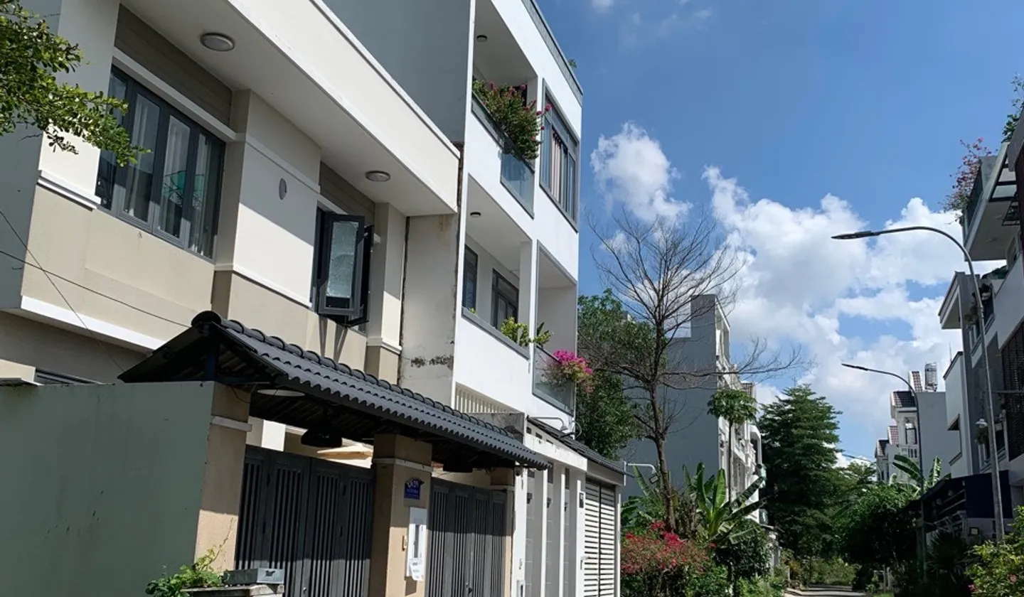 Nhà đẹp 2 tầng rộng 80m2 tại Nguyễn Bình, giá chỉ 5.8 tỷ... Bán nhà riêng tại Hiệp Phước, Hồ Chí Minh 01