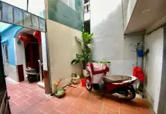 Bán nhà riêng 2 tầng tại Văn Cao, Ba Đình, diện tích 56.2 m2, pháp lý rõ ràng... Bán nhà riêng tại Ngọc Hà, Hà Nội 02