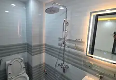 Nhà thiết kế hiện đại, hẻm ô tô, thang máy trong nhà. 4 tầng, 6 PN. Tọa lạc ngay trung tâm PhúNhuận... Bán nhà riêng tại Cầu Kiệu, Hồ Chí Minh 06