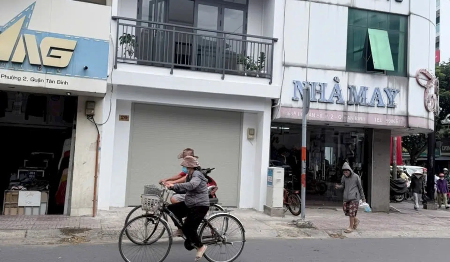 Nhà Mặt Phố Sầm Uất Tân Bình - 2 Tầng, Mặt Tiền Rộng... Bán nhà mặt phố tại Tân Sơn Hòa, Hồ Chí Minh 01