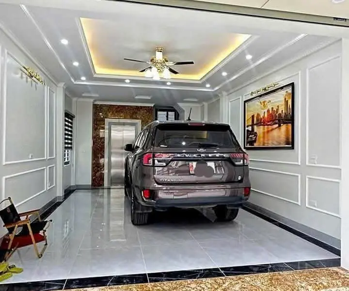 🔥🔥NGAY NGÃ BA NGỌC HỒI -50 M -5 TÂNG THANG MÁY-PHÂN LÔ - Ô TÔ TRÁNH - KINH DOANH- KẾT HỢP Ở - S.... Bán nhà riêng tại Thanh Trì, Hà Nội 01