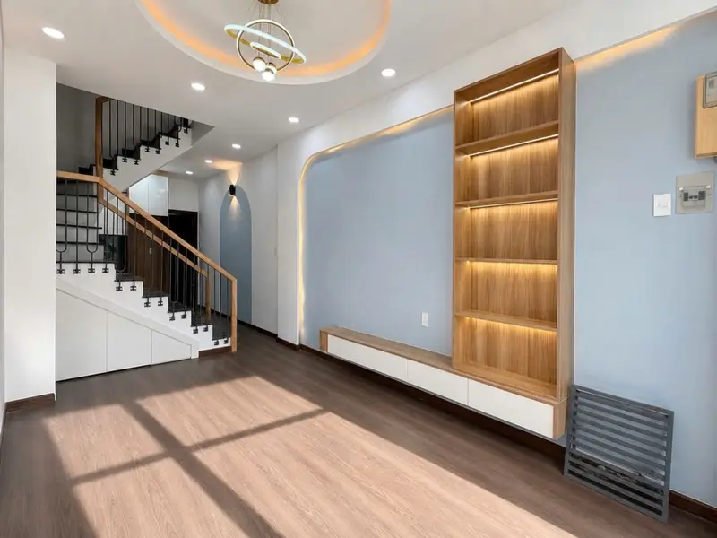 Nhà phố diện tích nhỏ trung tâm quận 3, 4 tầng, 5 phòng ngủ... Bán nhà riêng tại Bàn Cờ, Hồ Chí Minh 01