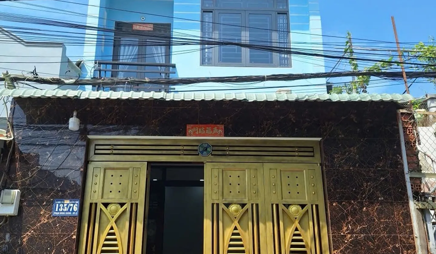Cơ hội sở hữu nhà mặt tiền kinh doanh hiếm có tại quận tân phú, giá chỉ 7.6 tỷ... Bán nhà riêng tại Bình Hưng Hòa, Hồ Chí Minh 01