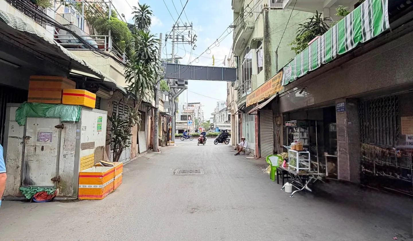Bán nhà mặt phố phường An Hội Tây Hồ Chí Minh, 123m2, 4 tầng, 11 phòng ngủ... Bán nhà mặt phố tại An Hội Tây, Hồ Chí Minh 01