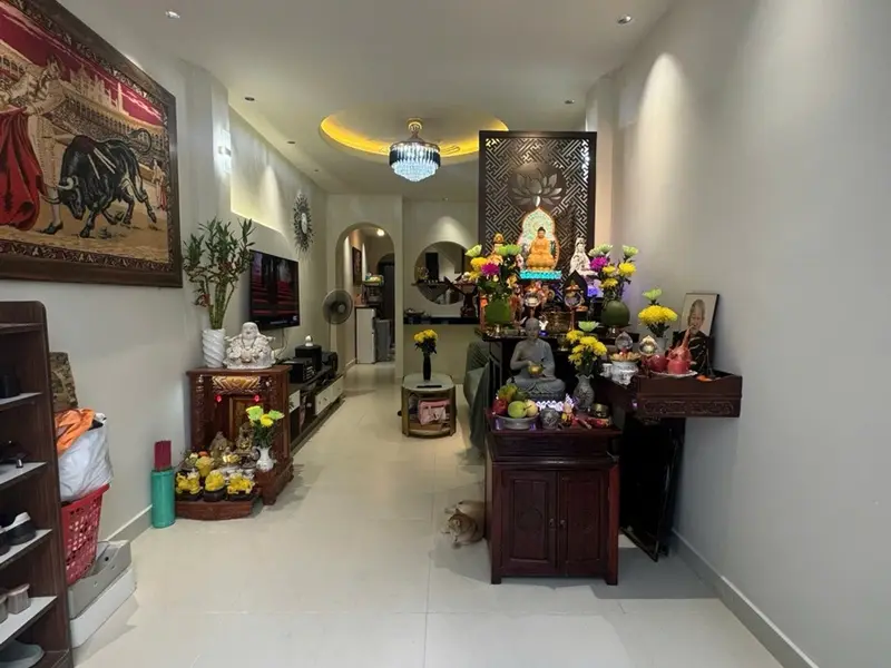 Nhà Hoàn Thiện Khu Dân Trí Cao Quận 10... Bán nhà riêng tại Hòa Hưng, Hồ Chí Minh 01