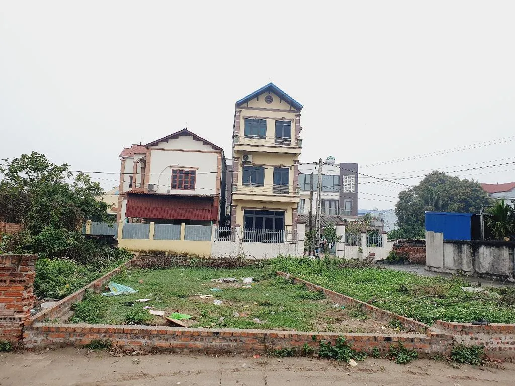 Cơ Hội Đầu Tư BĐS Vàng Tại Lê Hữu Tựu, Giá Chỉ 7.4 Tỷ VNĐ!... Bán owner_side tại Phúc Thịnh, Hà Nội 01