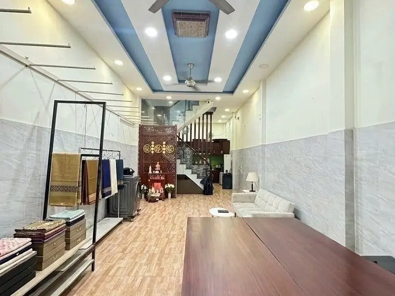 Nhà Tân Bình - Lạc Long Quân, 5 tầng ở ngay - KD đa dạng, ngang hơn 4m - dài 16m – 14 tỷ nhẹ.... Bán nhà riêng tại Bảy Hiền, Hồ Chí Minh 01