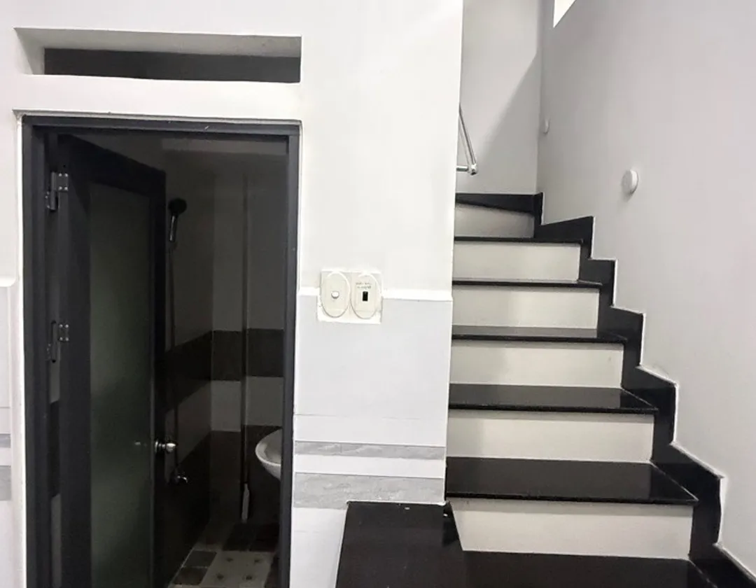 🔴Bán nhà 4 tầng, đất 40m2, 4 phòng ngủ tại Bình Trị Đông, Bình Tân... Bán nhà riêng tại Bình Trị Đông, Hồ Chí Minh 01
