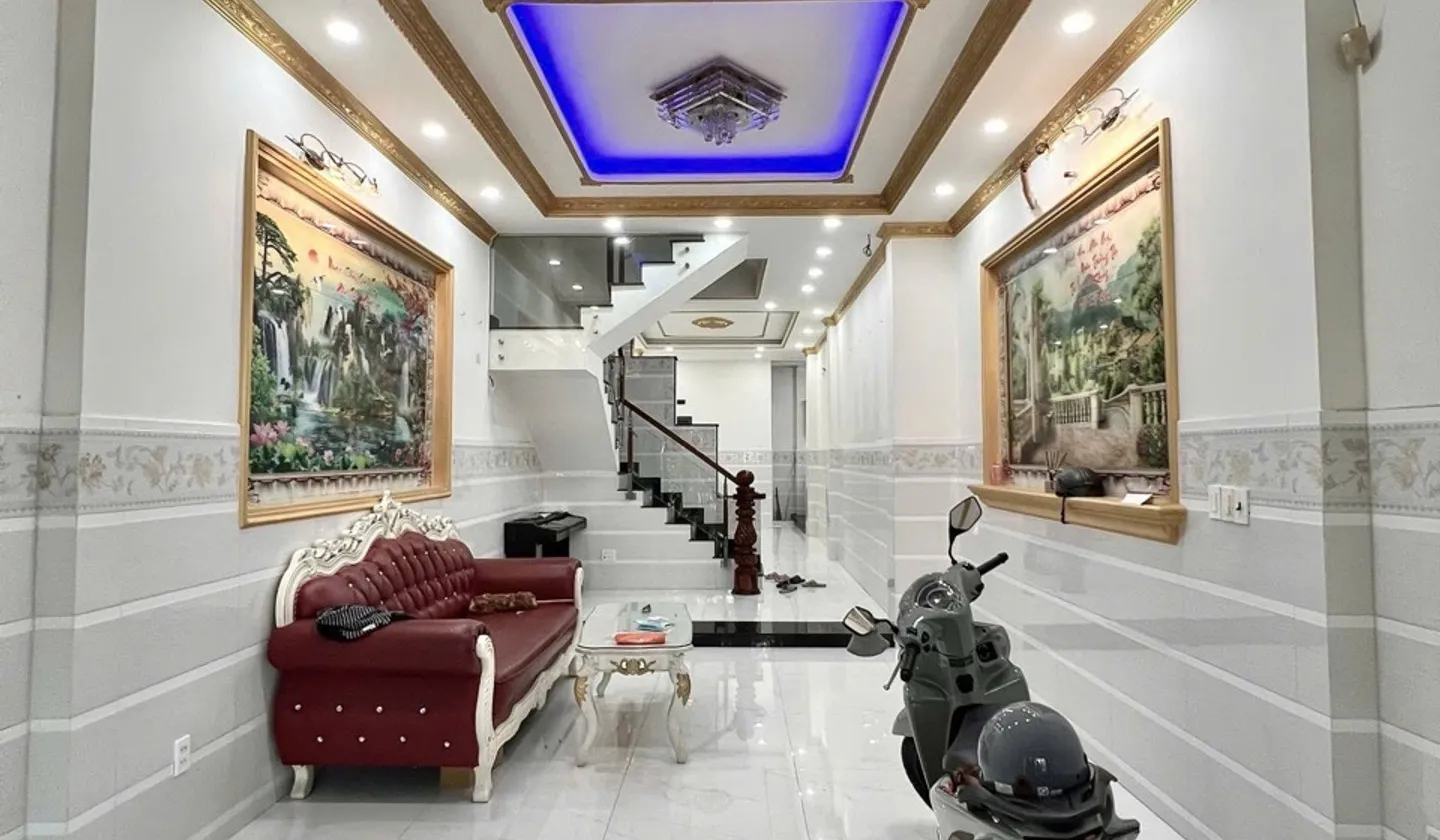 Bán nhà 3 tầng đẹp mặt tiền rộng khu vực Phú Nhuận... Bán nhà riêng tại Phú Thọ Hòa, Hồ Chí Minh 01