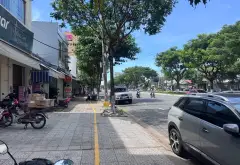 HẠ CHÀO 1 TỶ🏆 MẶT TIỀN LÊ VĂN HIẾN – NGAY SÂN BAY NƯỚC MẶN – ĐANG CHO THUÊ 8 TRIỆU/THÁNG
 HẠ CHÀO... Bán nhà mặt phố tại Ngũ Hành Sơn, Đà Nẵng 05