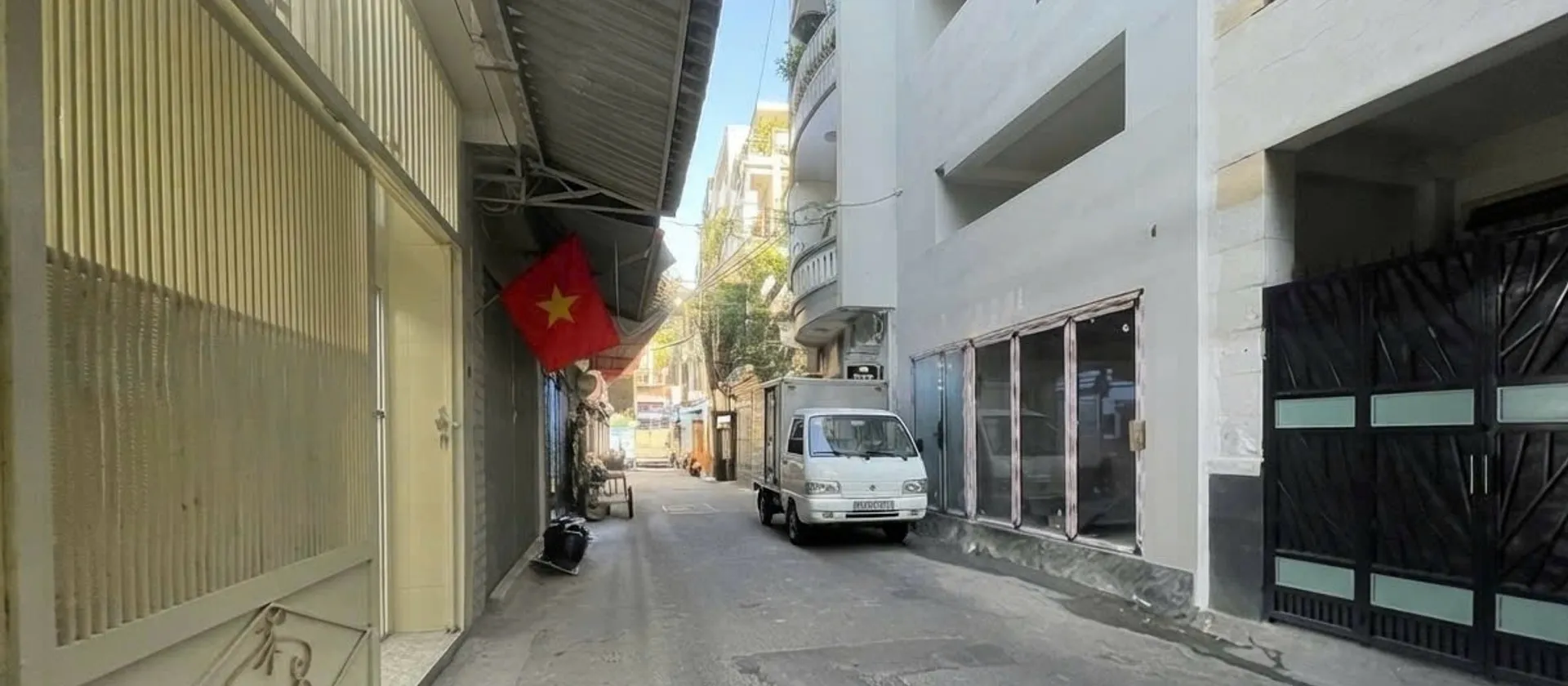 Nhà đẹp Phú Nhuận, 4PN, xe hơi vào thoải mái... Bán nhà riêng tại Đức Nhuận, Hồ Chí Minh 01