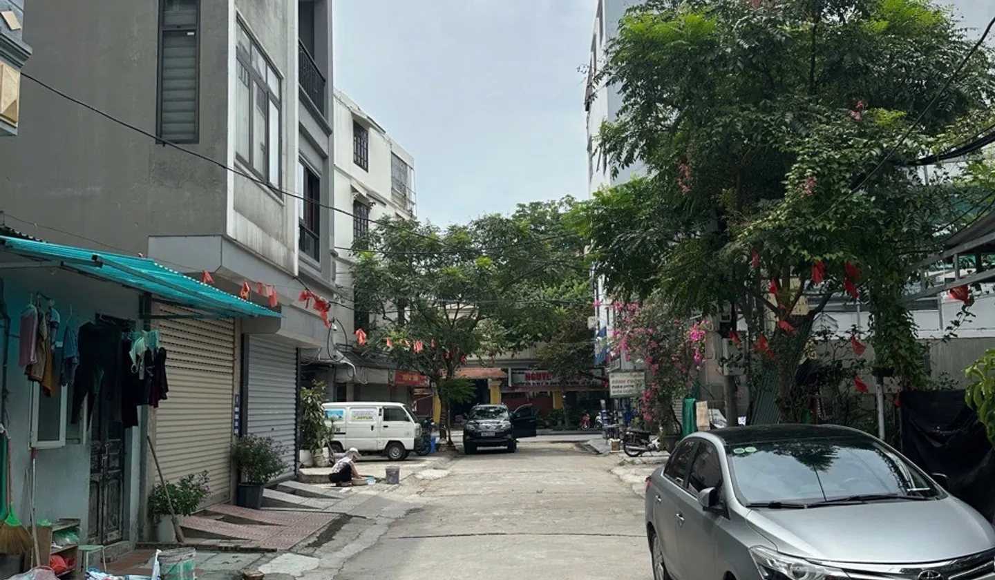 Nhà 6 tầng hiện đại sát Vinhomes Việt Hưng... Bán nhà riêng tại Việt Hưng, Hà Nội 01
