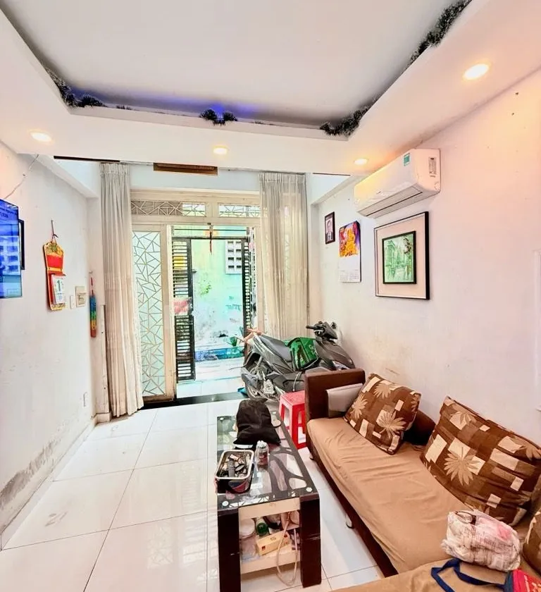 👉QUẬN 1- NGUYỄN CẢNH CHÂN.HẠ 👉GIÁ MỚI 6.65 TY TL
👉DT:24 M2 (3 ×8 )
👉TRUNG TÂM QUẬN 1 GẦN MẶT TI... Bán nhà riêng tại Cầu Ông Lãnh, Hồ Chí Minh 01