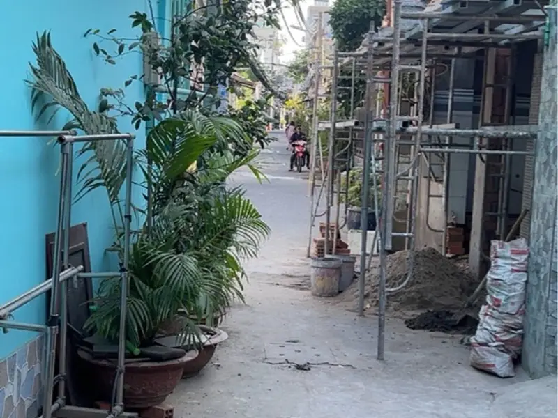 Nhà cấp 4 rộng rãi tại Phú Thuận, Quận 7, hẻm ô tô, giá hời - 0934 194 634 Em Quý... Bán nhà riêng tại Phú Thuận, Hồ Chí Minh 01