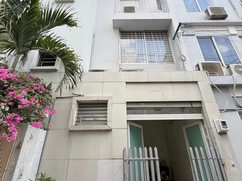Nhà 4 tầng hẻm xe hơi, thu nhập ngay tại Tân Sơn Hòa... Bán nhà riêng tại Tân Sơn Hòa, Hồ Chí Minh 01