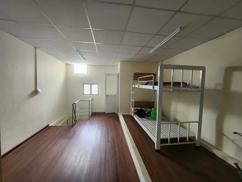 Cơ hội vàng sở hữu nhà 2 tầng vị trí đắc địa tại Nguyễn Văn Cừ, giá chỉ 4.8 tỷ... Bán nhà riêng tại Chợ Quán, Hồ Chí Minh 01