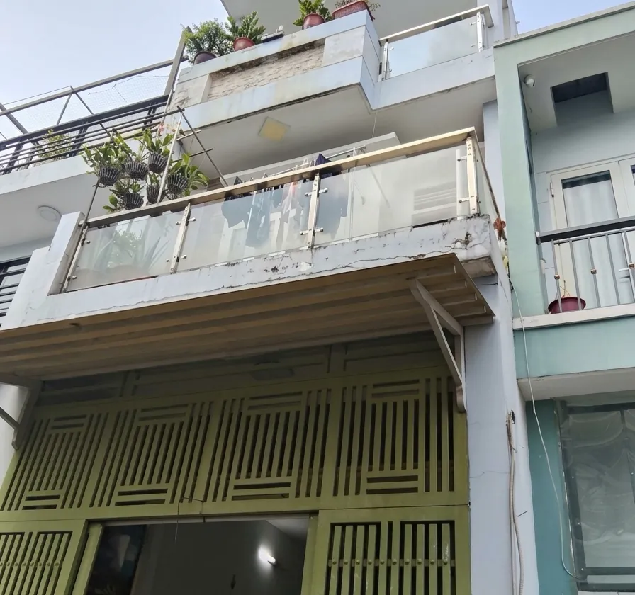 SÁT AEON MALL TÂN PHÚ -SÁT MẶT TIỀN XE HƠI TẬN CỬA -DT:48M2 x 3 TẦNG -3 PHÒNG NGỦ- 4 TỶ NHỈNH... Bán nhà riêng tại Bình Hưng Hòa, Hồ Chí Minh 01