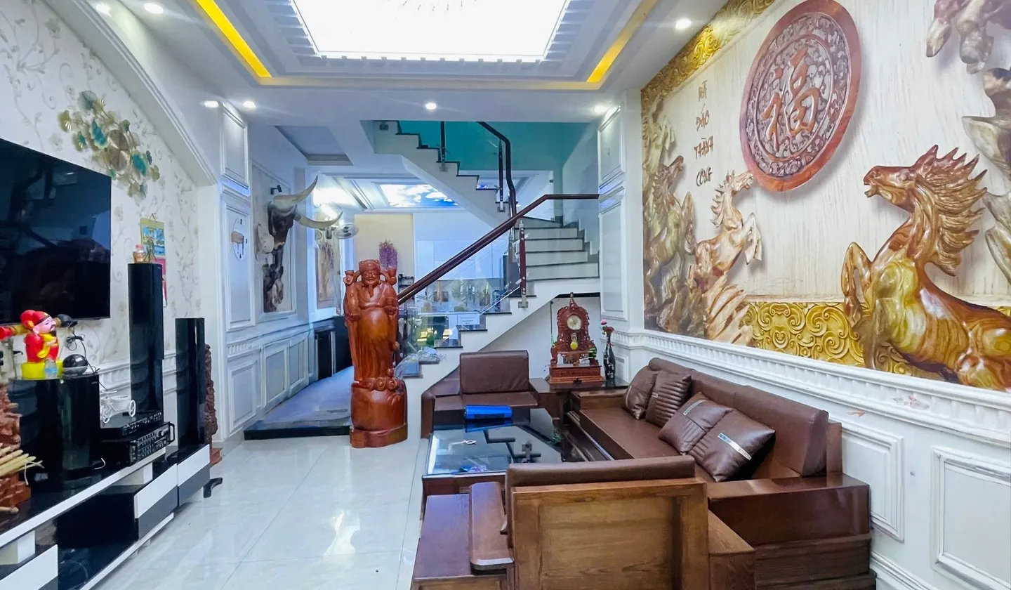 Nhà mặt tiền 3 tầng 66m2 tại Thạnh Lộc, giá 5,4 tỷ đồng... Bán nhà mặt phố tại An Phú Đông, Hồ Chí Minh 01