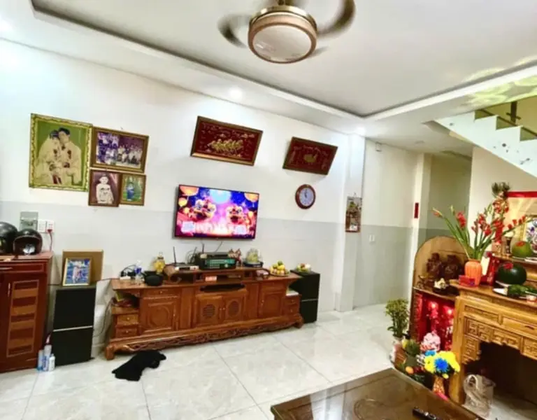 Bán nhà 3 tầng gần Đại học Tài chính Marketing, hẻm xe hơi... Bán nhà riêng tại Long Trường, Hồ Chí Minh 01