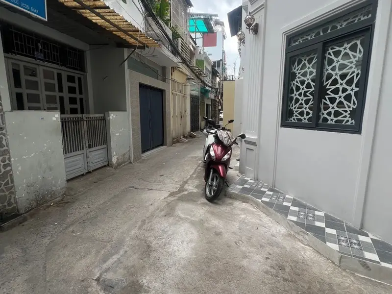Nhà đẹp trung tâm Quận 10, mới tinh, giá hời... Bán nhà riêng tại Diên Hồng, Hồ Chí Minh 01