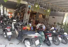 CĂN GÓC 2 MẶT TIỀN - KHU VIP TRUNG TÂM P. TÂN SƠN NHÌ - ĐANG KINH DOANH QUÁN CAFE - ĐƯỜNG NHỰA 20M... Bán nhà mặt phố tại Tân Sơn Nhì, Hồ Chí Minh 10