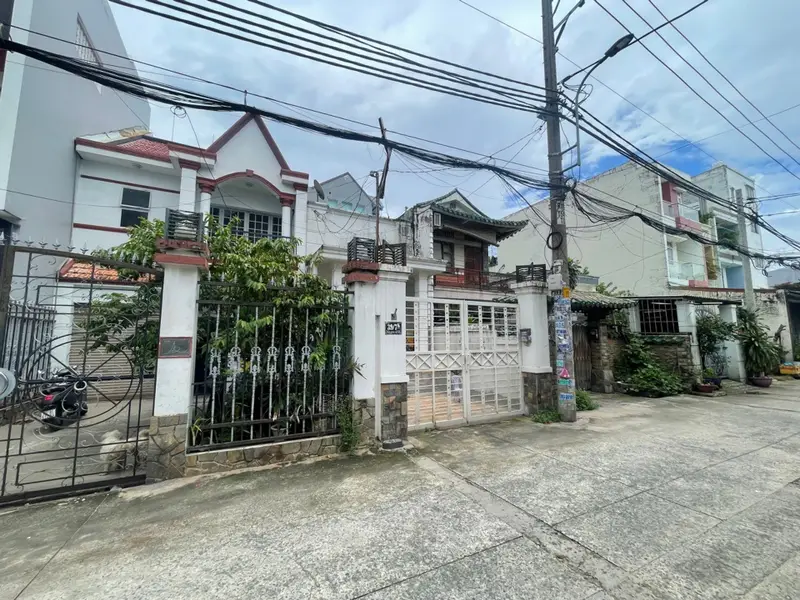 🔥 NHÀ ĐẸP 130M² - NGANG 6M – HẺM 7M Ô TÔ TRÁNH – SÁT NGÃ TƯ TRUNG CHÁNH 🔥... Bán nhà riêng tại Bà Điểm, Hồ Chí Minh 01