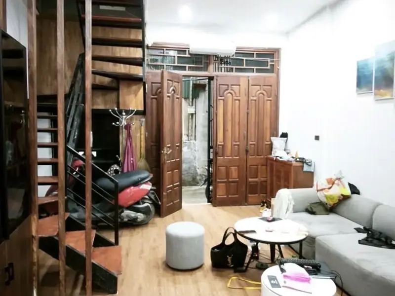 [Tin xác thực] cc Bán nhà riêng 3 tầng mặt tiền rộng cách time city 10 phút/ sổ đỏ chính chủ/... Bán nhà riêng tại Vĩnh Hưng, Hà Nội 01