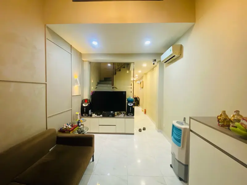 Nhà Đẹp 4 Tầng Phù Hợp Ở & Kinh Doanh Quận 1... Bán nhà riêng tại Cầu Ông Lãnh, Hồ Chí Minh 01