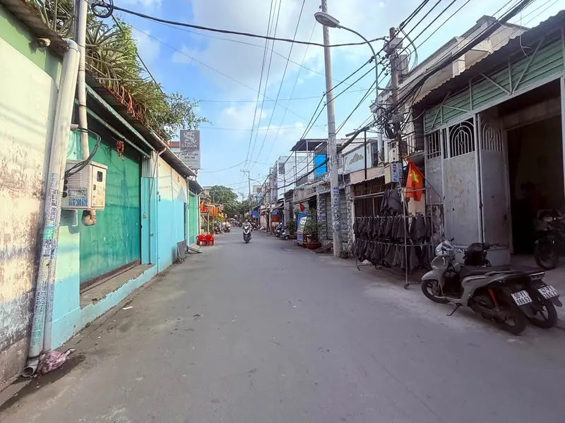 Bán nhà riêng 2 tầng mặt tiền 8m tại Võ Thị Hồi giá 8.x tỷ... Bán nhà riêng tại Xuân Thới Sơn, Hồ Chí Minh 01