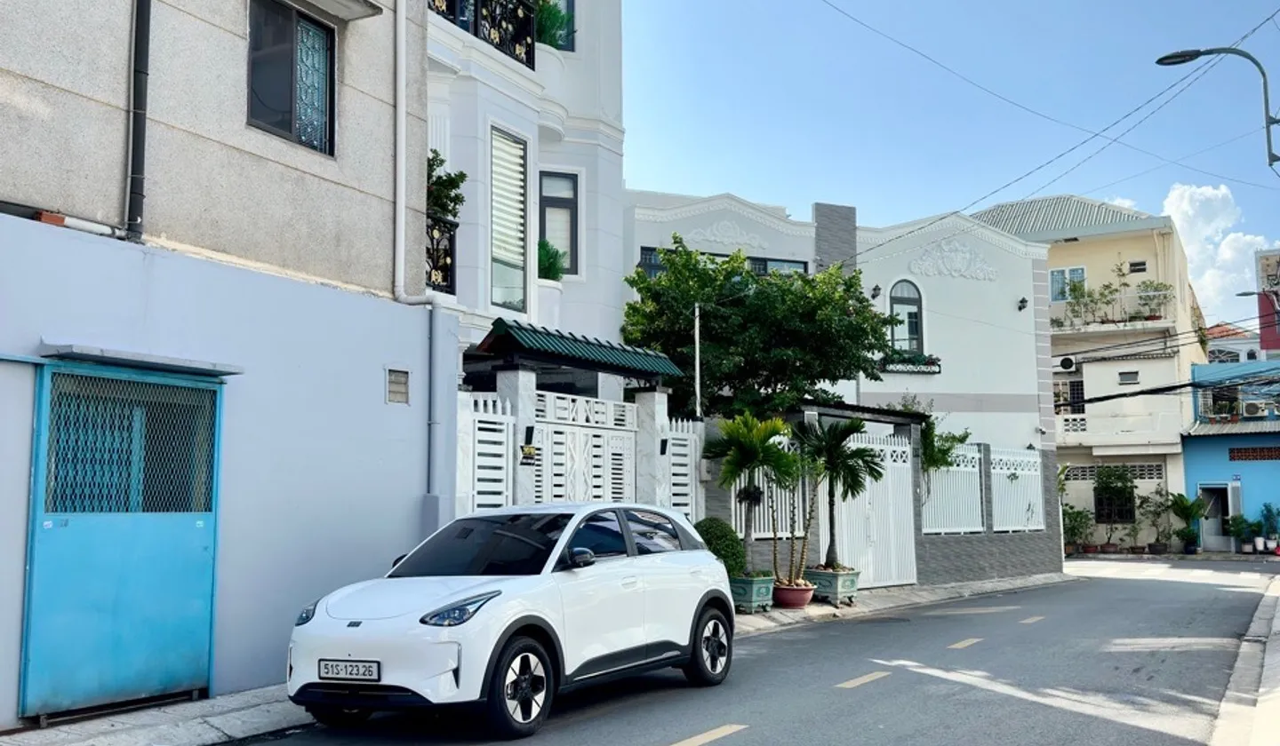 Bán nhà riêng 2 tầng 4 phòng ngủ khu Quận 11, giá 8.2 tỷ... Bán nhà riêng tại Minh Phụng, Hồ Chí Minh 01