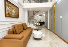 Nhà đẹp 5 tầng hẻm xe hơi Quận 10, thiết kế sang trọng... Bán nhà riêng tại Hòa Hưng, Hồ Chí Minh 04