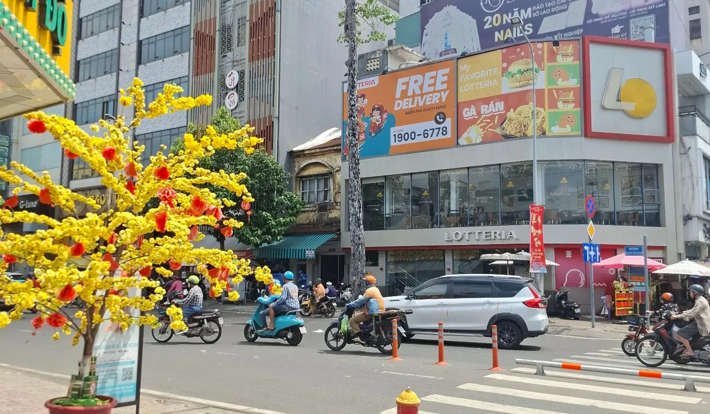 Nhà mặt phố kinh doanh sầm uất tại trung tâm thành phố... Bán nhà mặt phố tại An Đông, Hồ Chí Minh 01